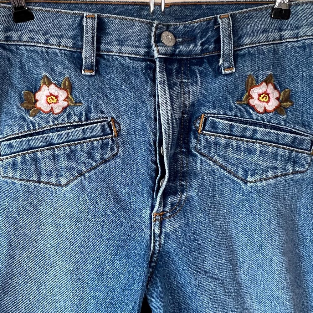 Ladies Boyish by HER Jeans Size 27‎ Blue Wash Billy Embroidered Button F…